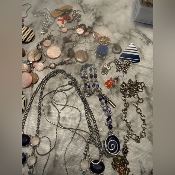 Jewelry Lot #1 AS IS - Picture 4 of 7